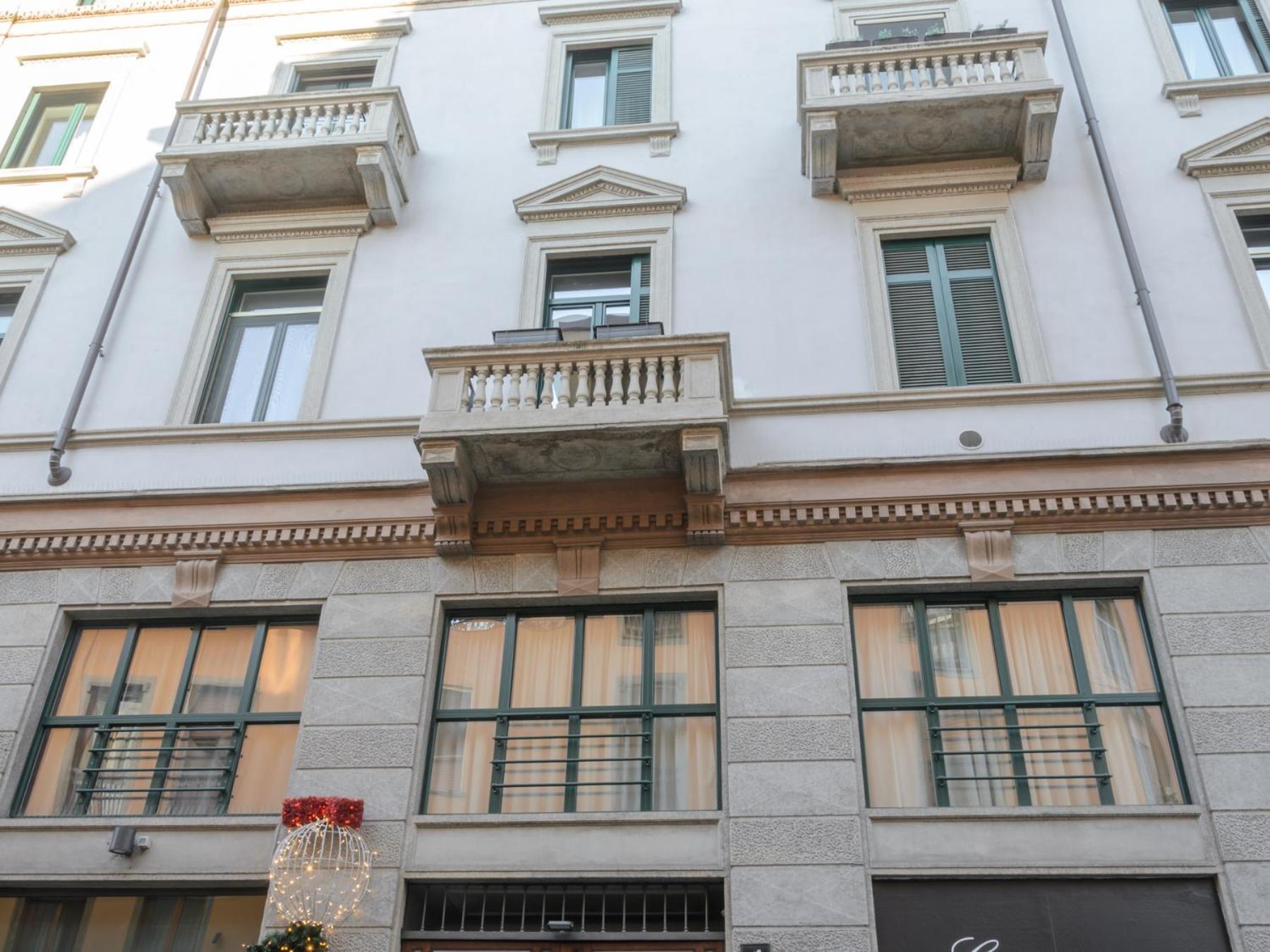 ミラノCasa Torchio A Pochi Passi Dal Duomoアパートメント エクステリア 写真